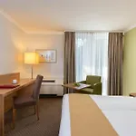 Leonardo Duesseldorf Airport 4*