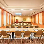 Leonardo Duesseldorf Airport Hotel