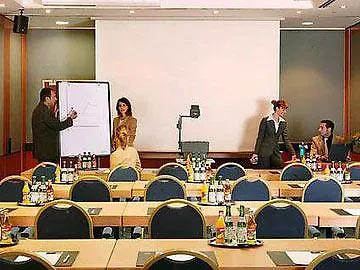 Leonardo Duesseldorf Airport 4* Ратинген