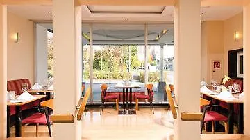 Leonardo Duesseldorf Airport Hotel 4*