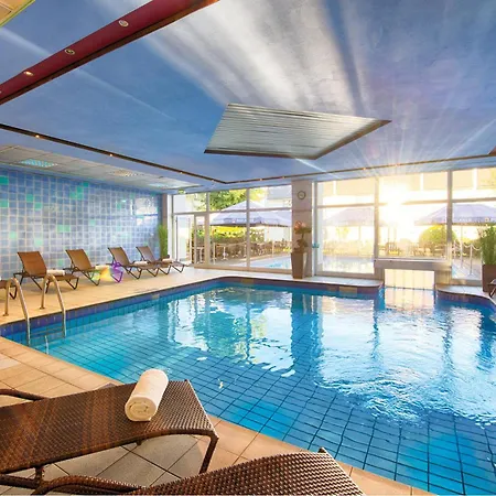 ليوناردو دوسلدورف إيربورت