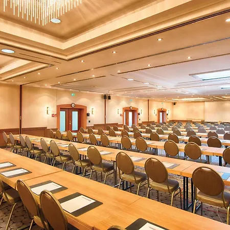 Leonardo Duesseldorf Airport Hotel