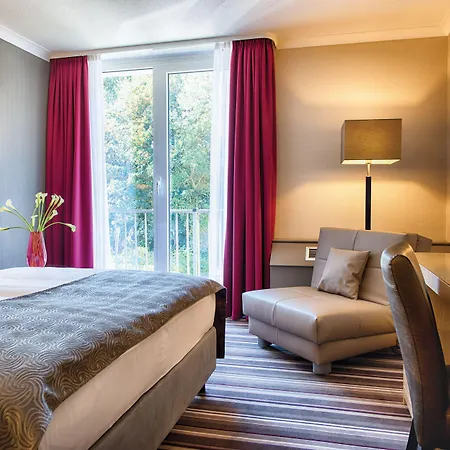 Leonardo Duesseldorf Airport 4*