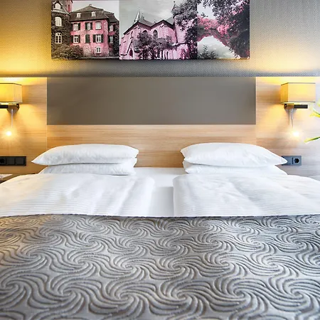Otel Leonardo Duesseldorf Airport 4*