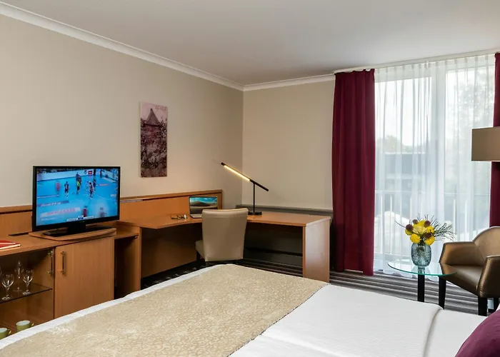 Leonardo Duesseldorf Airport 4*