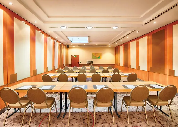 Leonardo Düsseldorf Airport Hotel