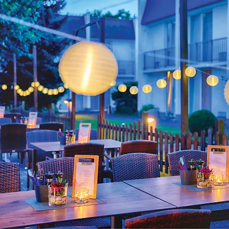 Leonardo Duesseldorf Airport 4*